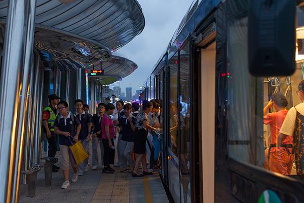 2024年有轨电车行业现状深度调研 停运3年后珠海有轨电车宣布拆除_人保车险   品牌优势——快速了解燃油汽车车险,人保财险 
