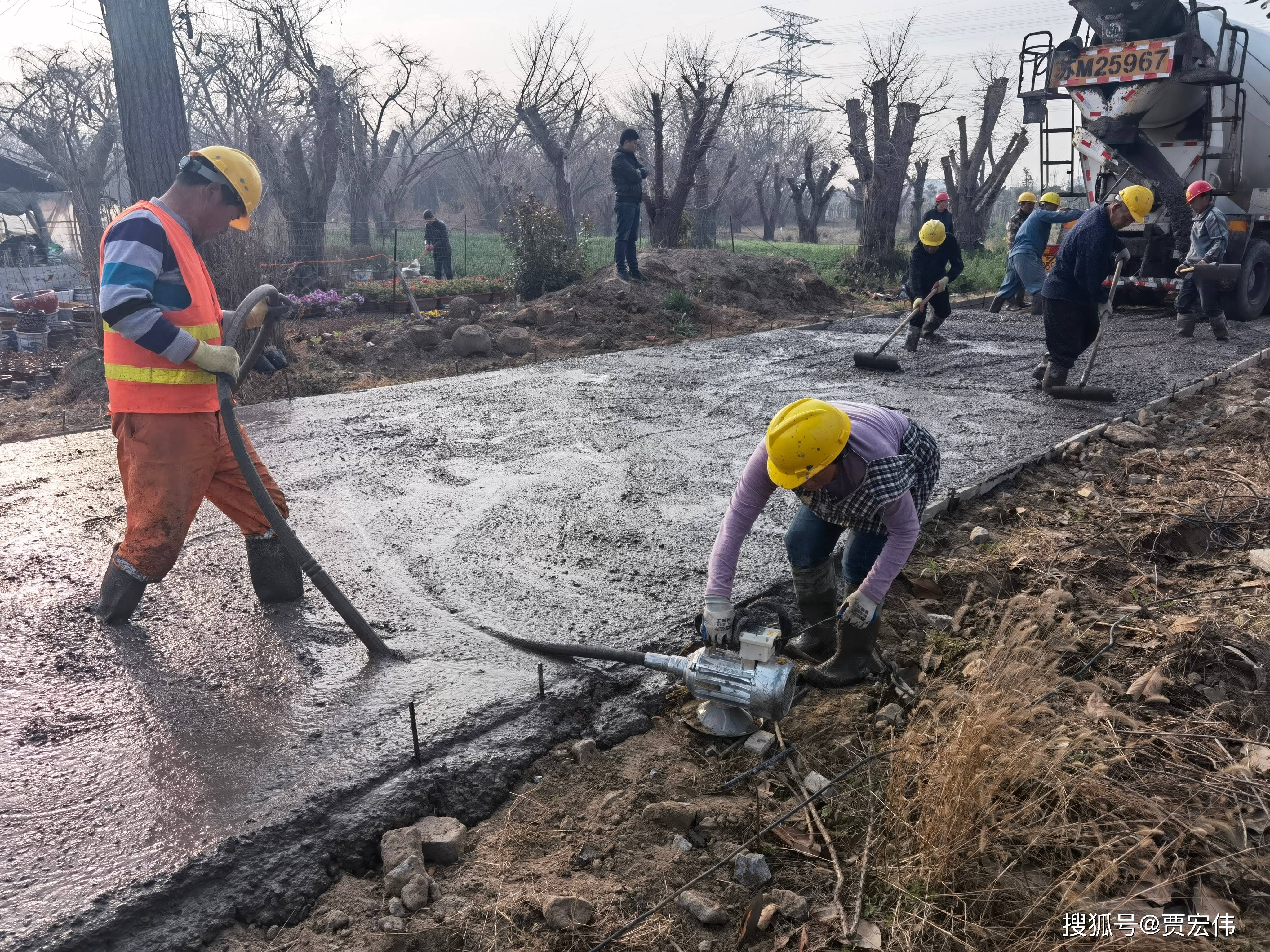 2024年移动电源行业市场需求及未来前景趋势_拥有“如意行”驾乘险，出行更顺畅！,人保有温度