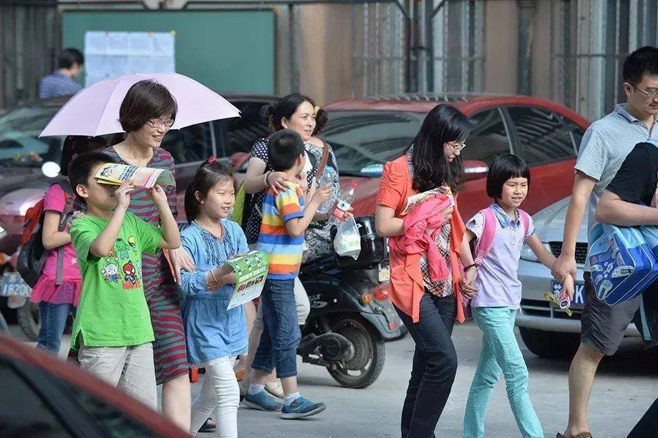 人保车险   品牌优势——快速了解燃油汽车车险,人保财险政银保 _托育市场现状及前景趋势研究分析
