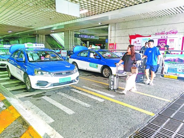 人保财险 ,拥有“如意行”驾乘险，出行更顺畅！_中国汽车零部件市场深度调查研究