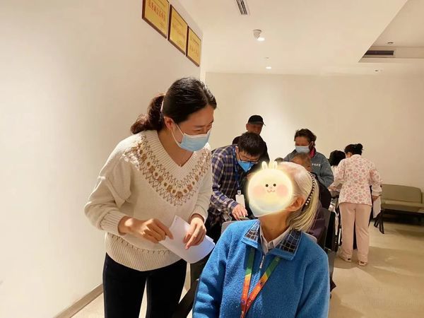 人保护你周全,人保有温度_婴儿服装行业现状及未来市场趋势分析