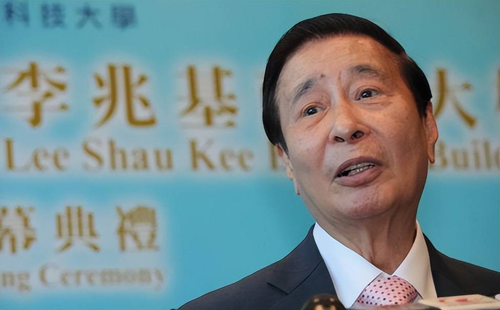 中国平安市值重回万亿