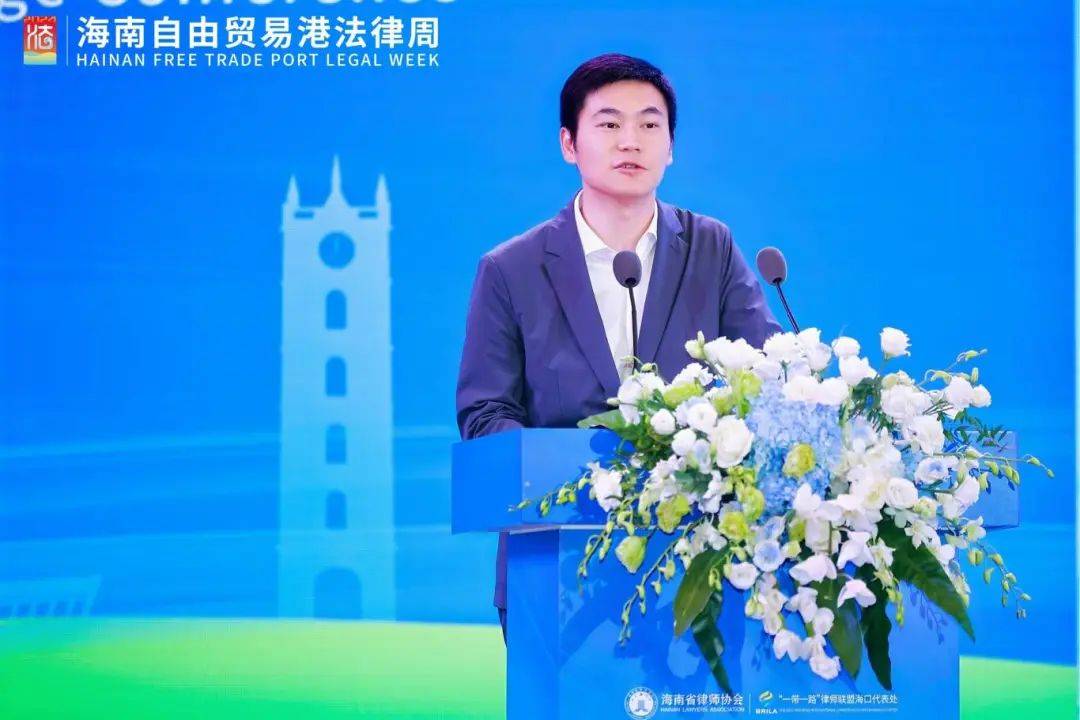 人保车险   品牌优势——快速了解燃油汽车车险,人保护你周全_2024年中国污水处理药剂行业市场发展趋势及前景预测