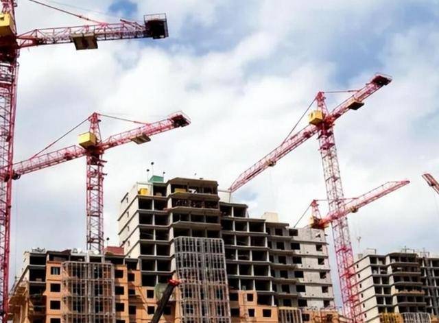 人保服务 ,人保伴您前行_2025商业智能化产业链上下游发展现状及市场规模、竞争格局分析