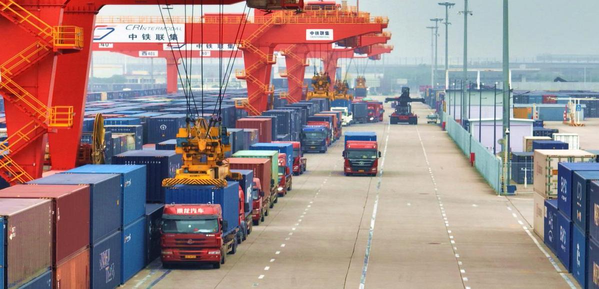 铁路运输行业市场深度调研及投资策略 前三季度国家铁路货物发送量达到29.3亿吨_人保车险 品牌优势——快速了解燃油汽车车险,人保财险