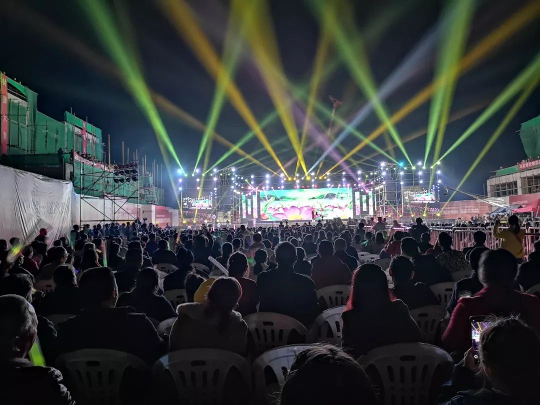 保险有温度,人保有温度_2025年演唱会直播产业现状及未来发展趋势分析