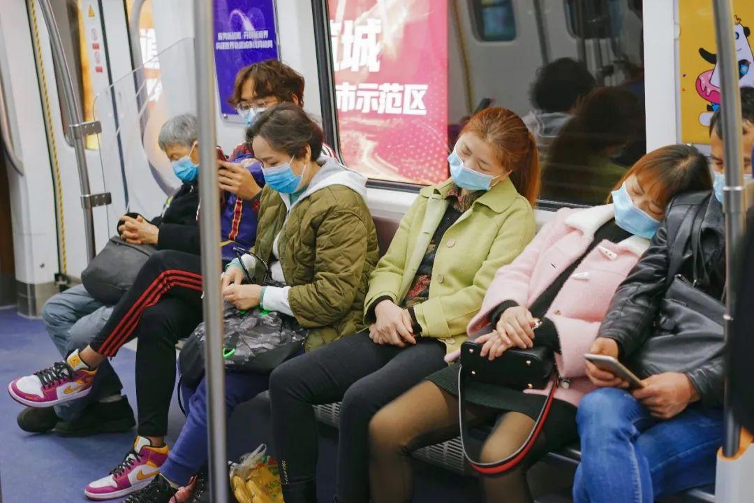 2025年隐形无线耳机产业现状及发展趋势分析_人保伴您前行,拥有“如意行”驾乘险，出行更顺畅！