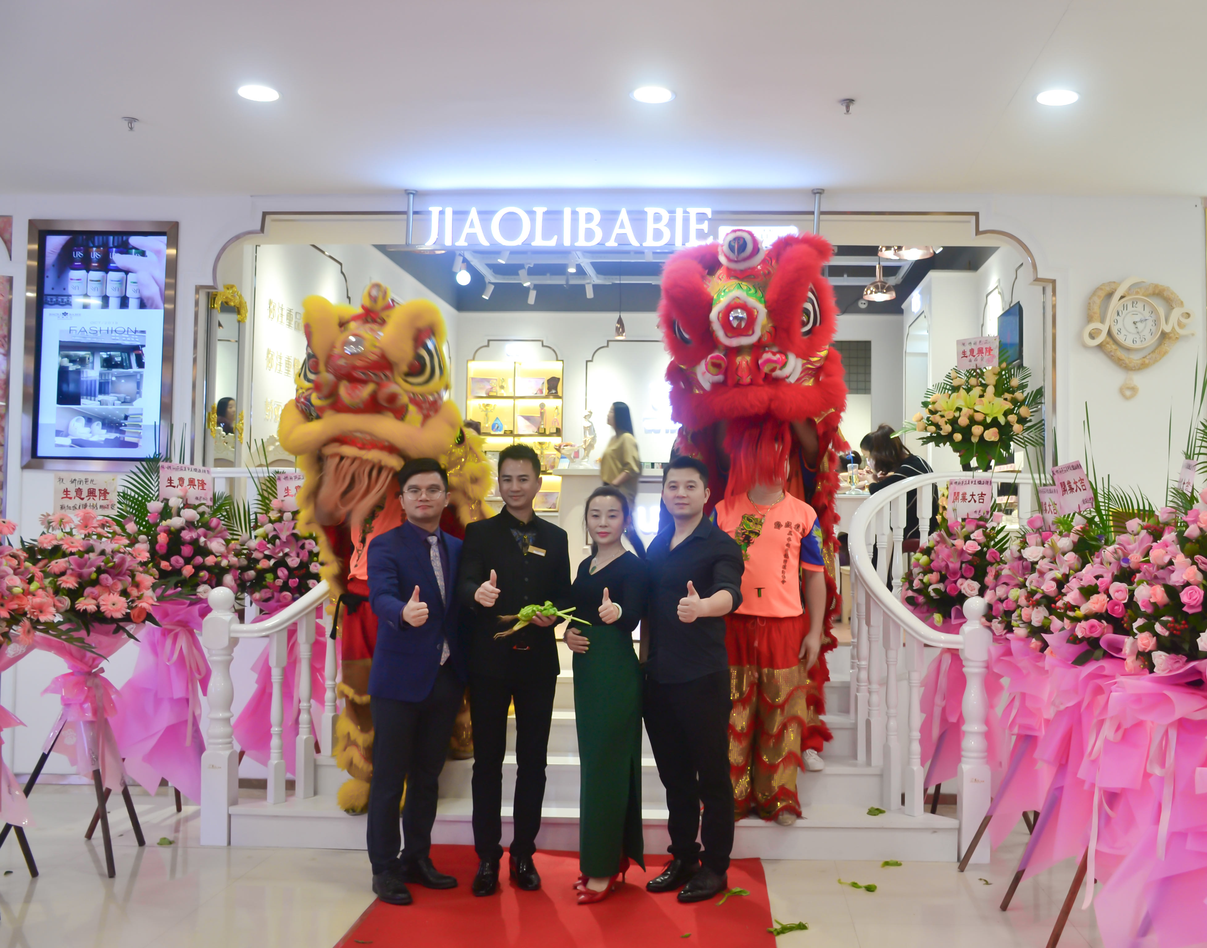 2025年中国美甲产业现状与未来发展趋势分析_人保服务 ,人保护你周全