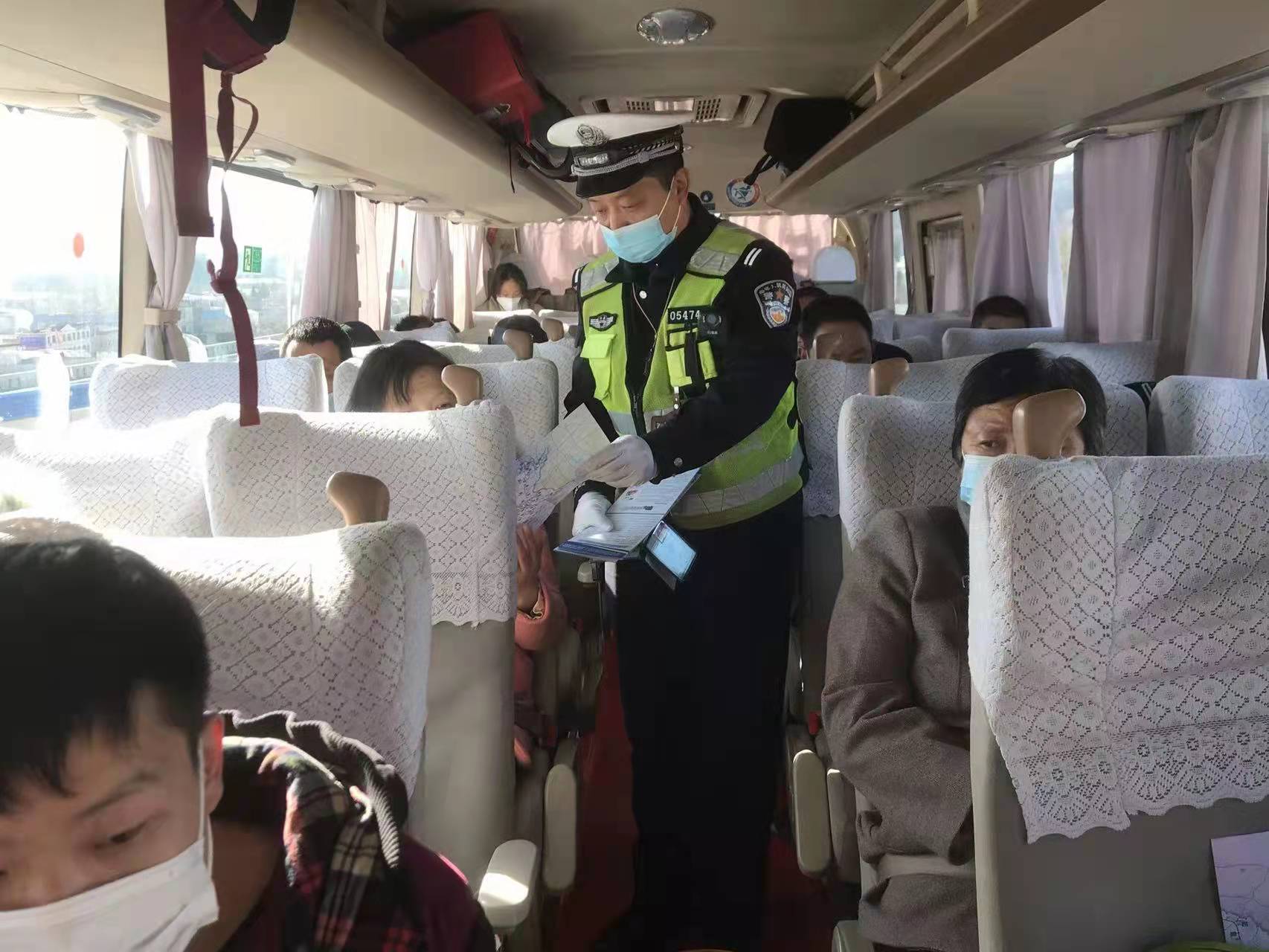 人保服务,拥有“如意行”驾乘险，出行更顺畅！_2025年纺织行业现状与发展趋势分析
