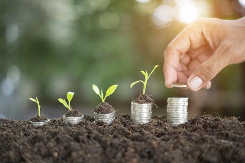 2025年零售业信息化行业政策分析及投资风险_人保车险,人保伴您前行