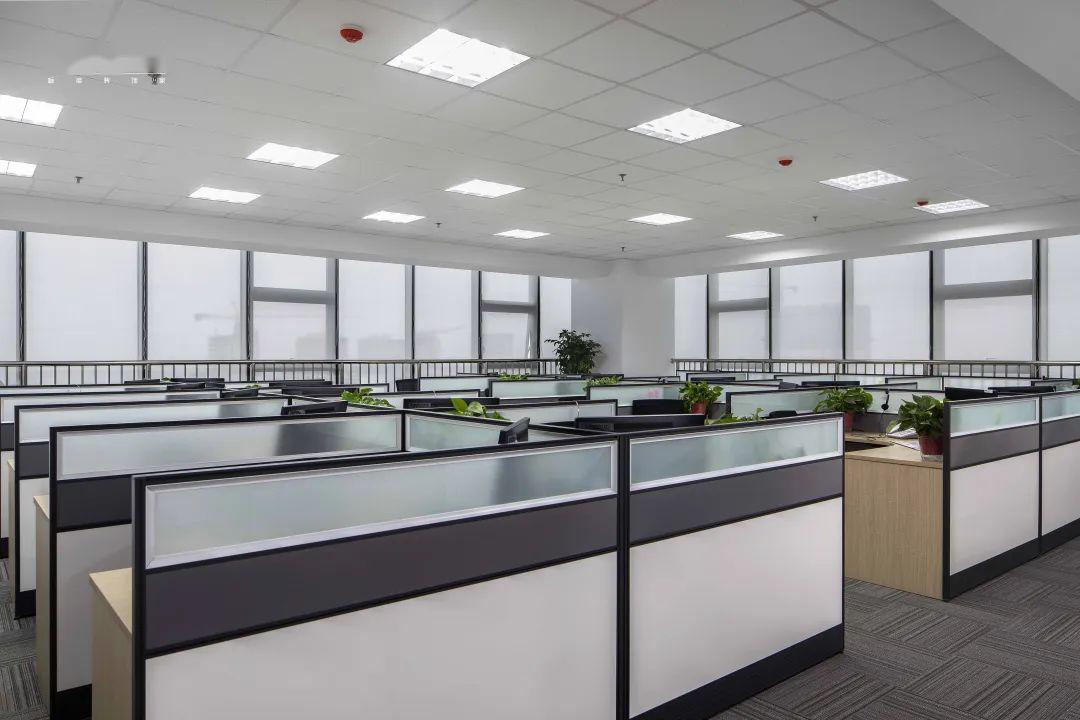 人保服务,人保伴您前行_工装行业供需分析及前景预测