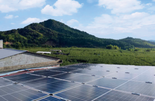 人保服务,人保伴您前行_2025年中国光伏电池行业市场分析报告