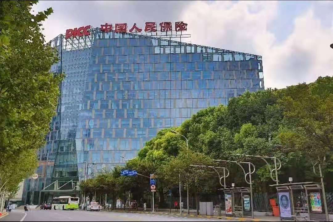 保险有温度,人保财险政银保 _2025年中国玻璃行业市场深度分析报告