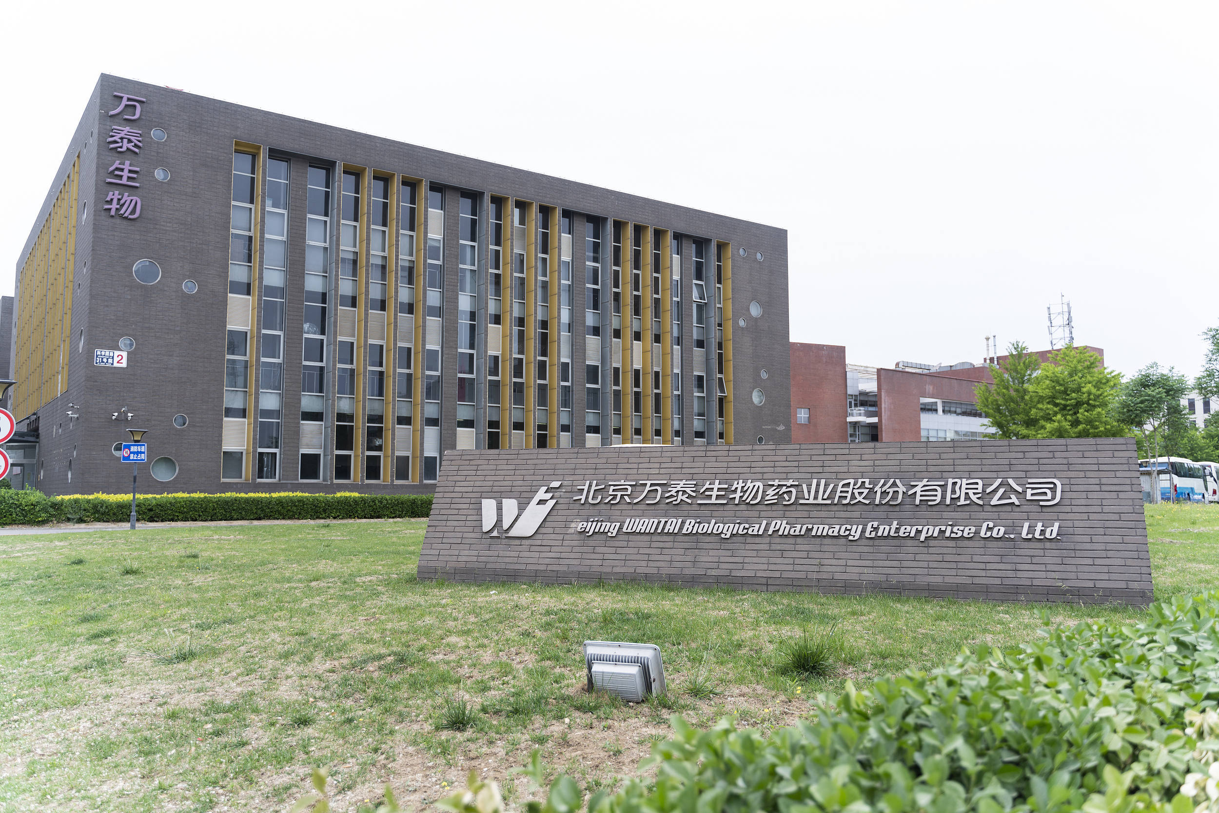 从一苗难求到滞销，近十年国内HPV疫苗市场经历了什么