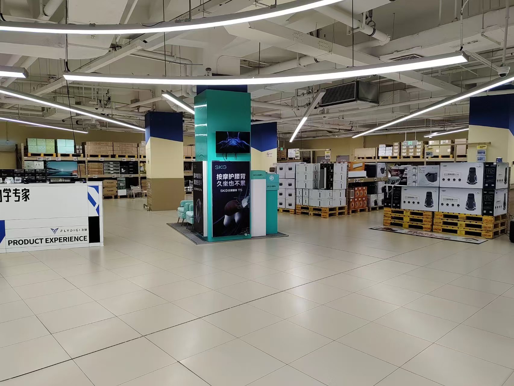 一波三折的盒马会员店