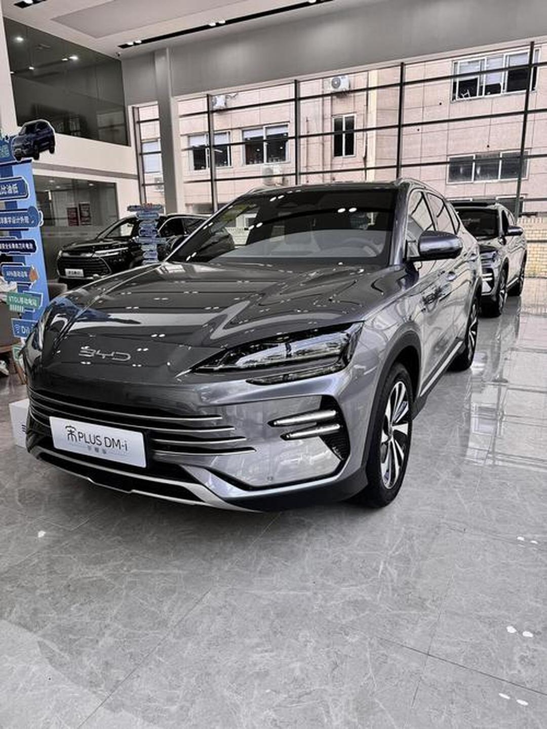 人保服务,拥有“如意行”驾乘险，出行更顺畅！_2025年宠物服饰行业现状与发展趋势分析