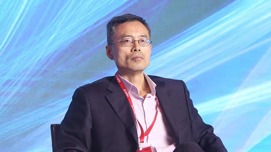 变革理念 发挥好险资压舱石作用