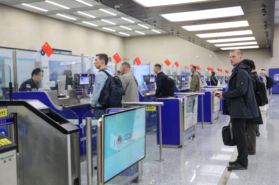 “五一”假期城际交通进出京总量预计达2210万人次