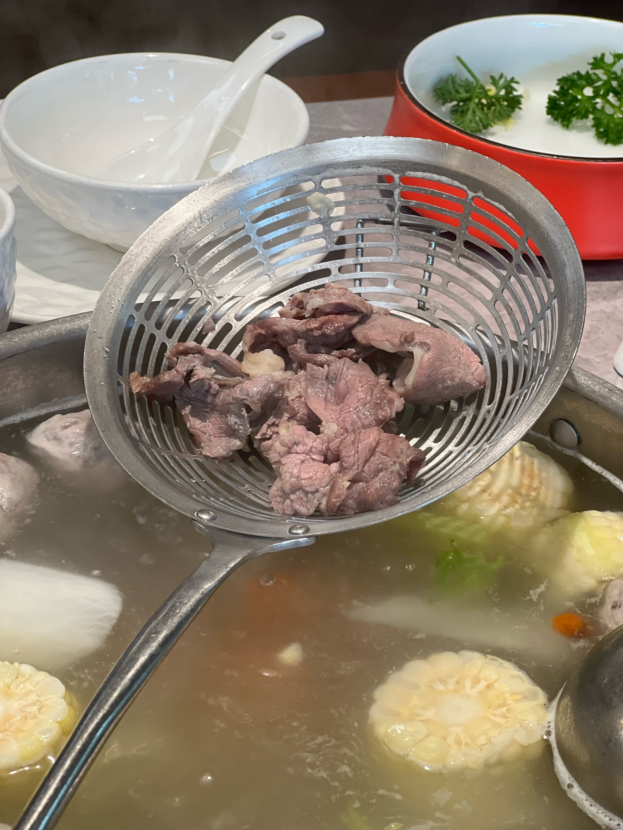 保险有温度,人保财险政银保 _从“田间到餐桌”,2025年牛肉行业投资战略研究