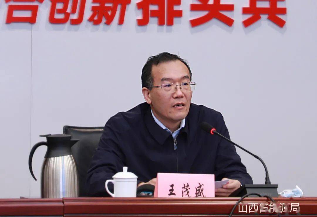 2025年挖土机行业市场调查分析：高端化、绿色化、智能化_保险有温度,人保车险