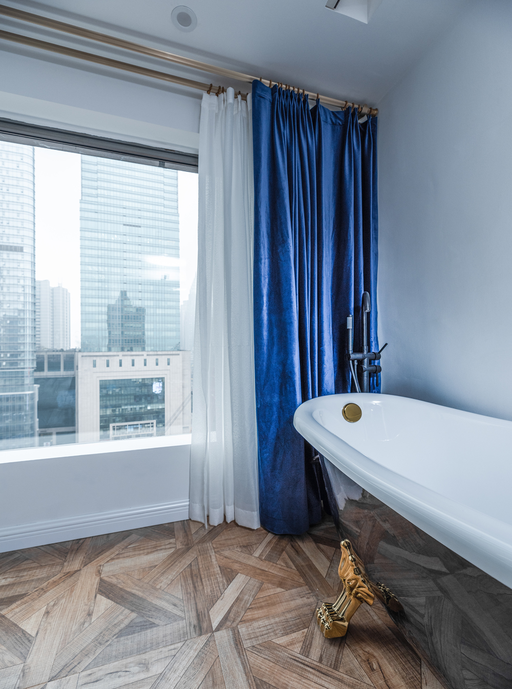 拥有“如意行”驾乘险,出行更顺畅!,人保财险 _2025年窗帘窗饰行业市场调查及投资风险分析