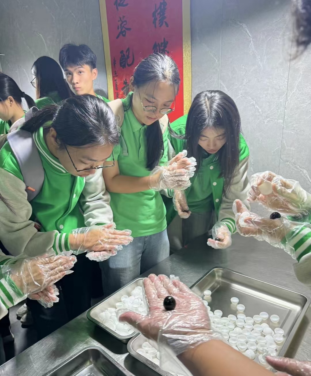 新生代陆续接棒 公募代际传承进行时