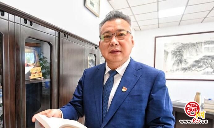 公募探寻新经济“五朵金花” 解码崛起逻辑与投资暗礁