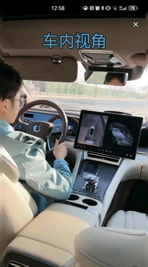 2025年UPS行业全景调研及发展趋势预测_人保车险   品牌优势——快速了解燃油汽车车险,拥有“如意行”驾乘险，出行更顺畅！