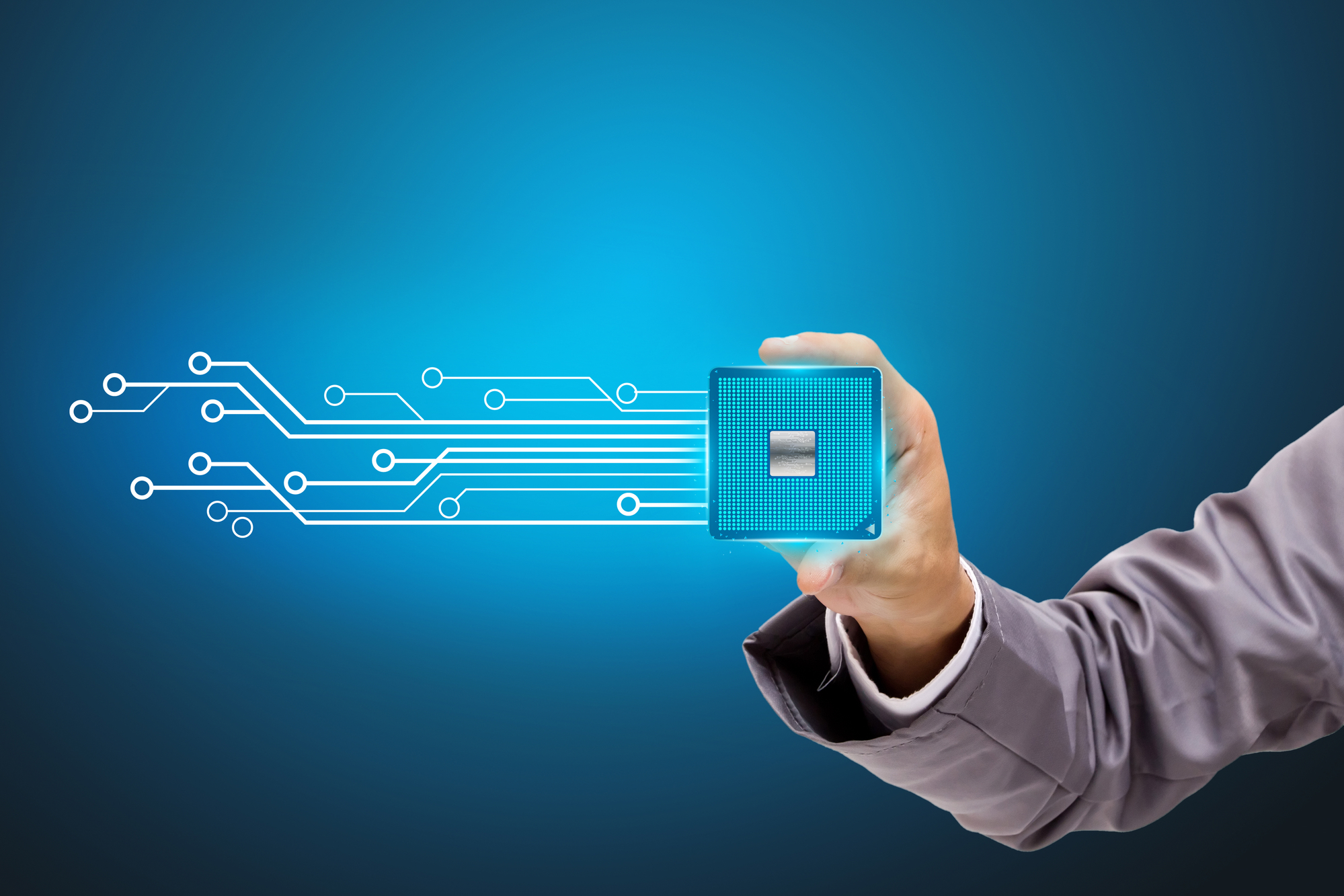 广东超常规推进集成电路人才扩容 本硕博在校生破万人