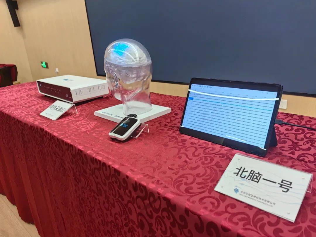 （活力中国调研行）从一纸婚书到一串消费链 “甜蜜经济”再添新温