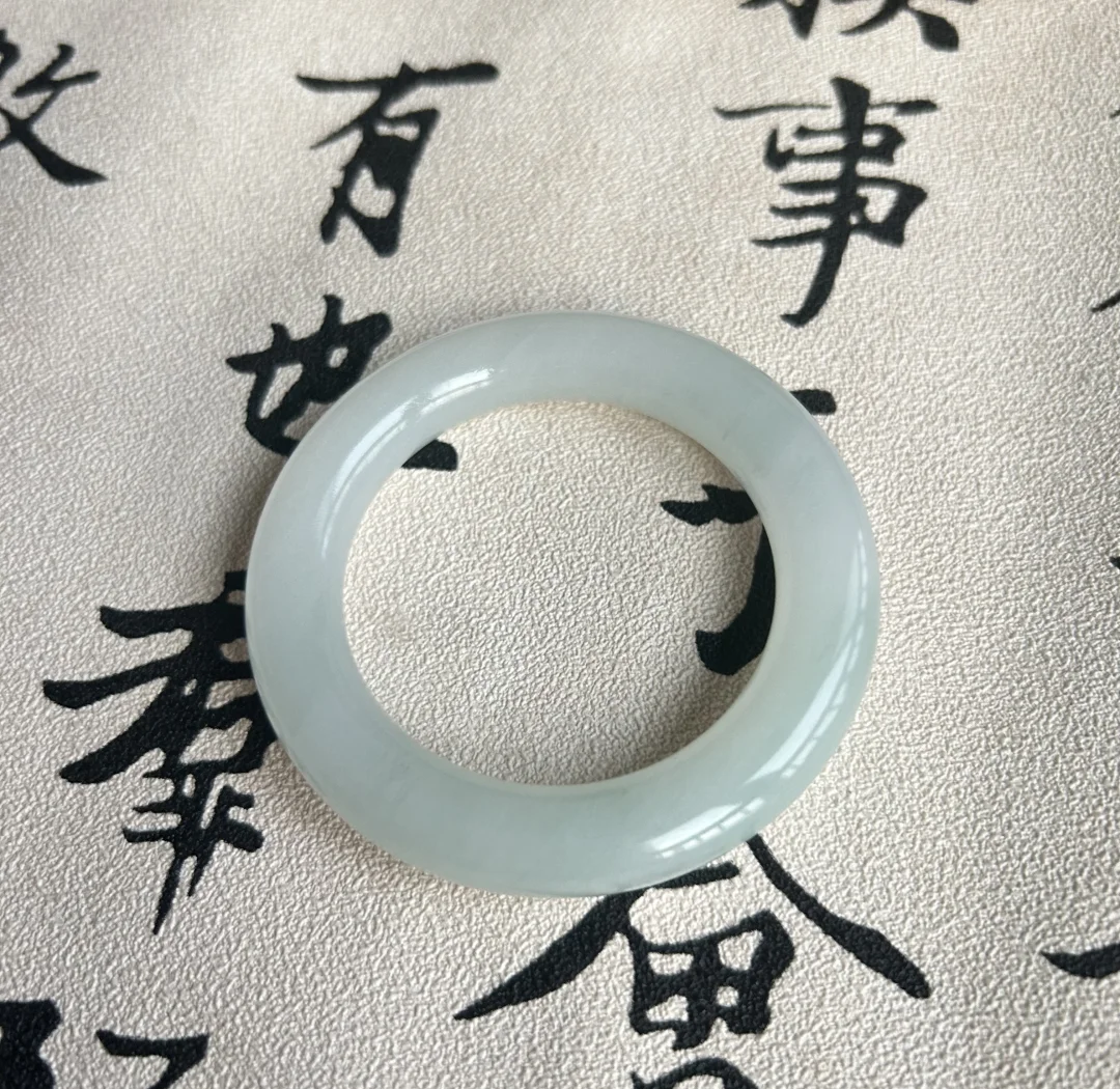 直播电商刺激玉石消费，抖音电商质检仓配体系升级保障消费者权益
