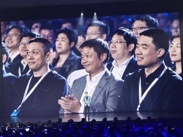 小米汽车回应召回超11.6万辆SU7，雷军发文
