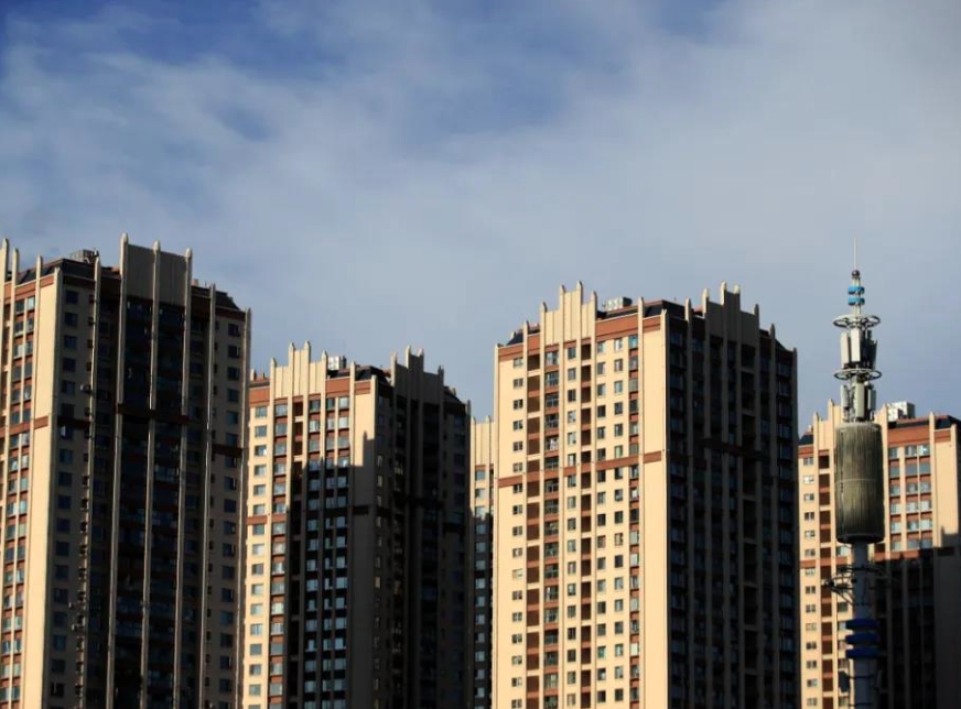 人保车险,人保护你周全_房地产中介行业现状与发展趋势分析