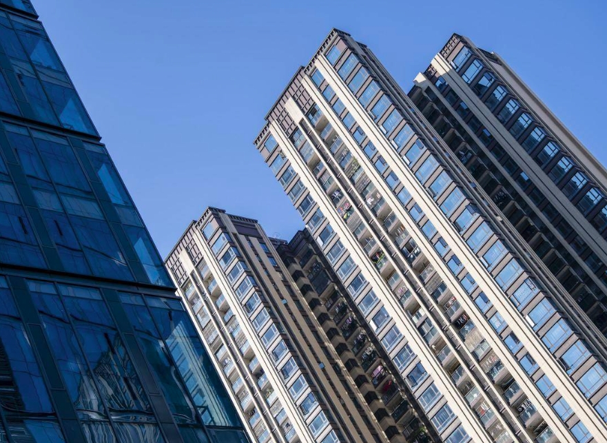 人保车险,人保护你周全_房地产中介行业现状与发展趋势分析