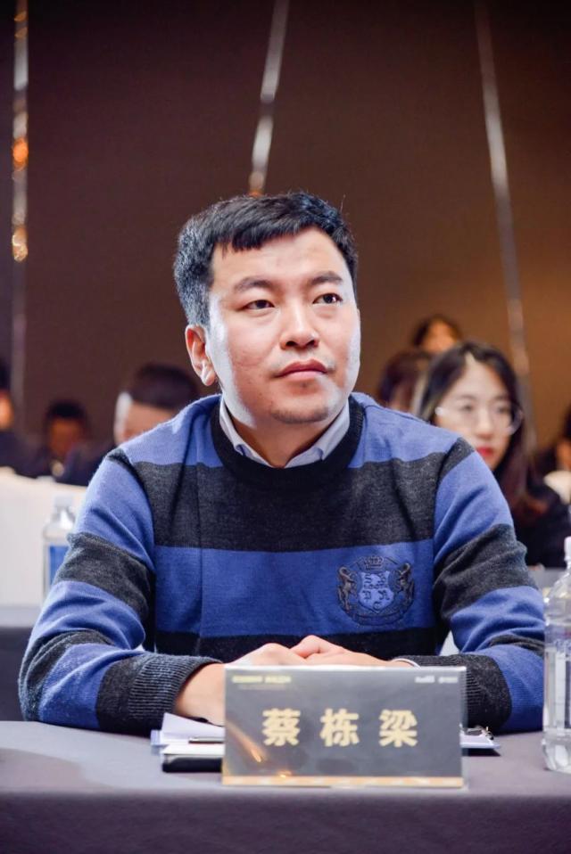 由攻转守！年末基金优选顺周期品种