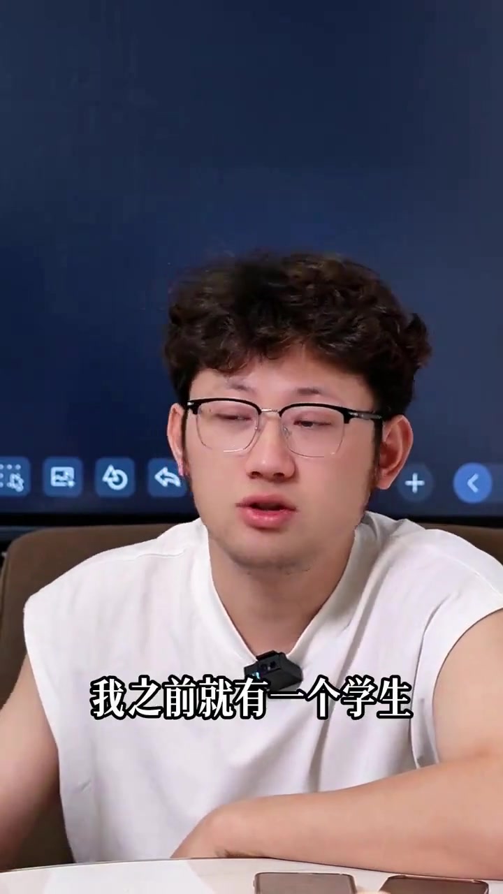 马来西亚政府拟限制16岁以下青少年使用智能手机