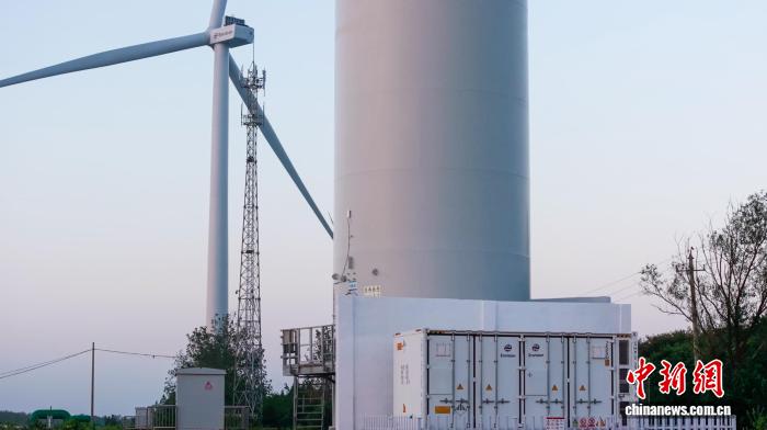 (经济观察)北京风能展明星产品反映“大风车”新风向