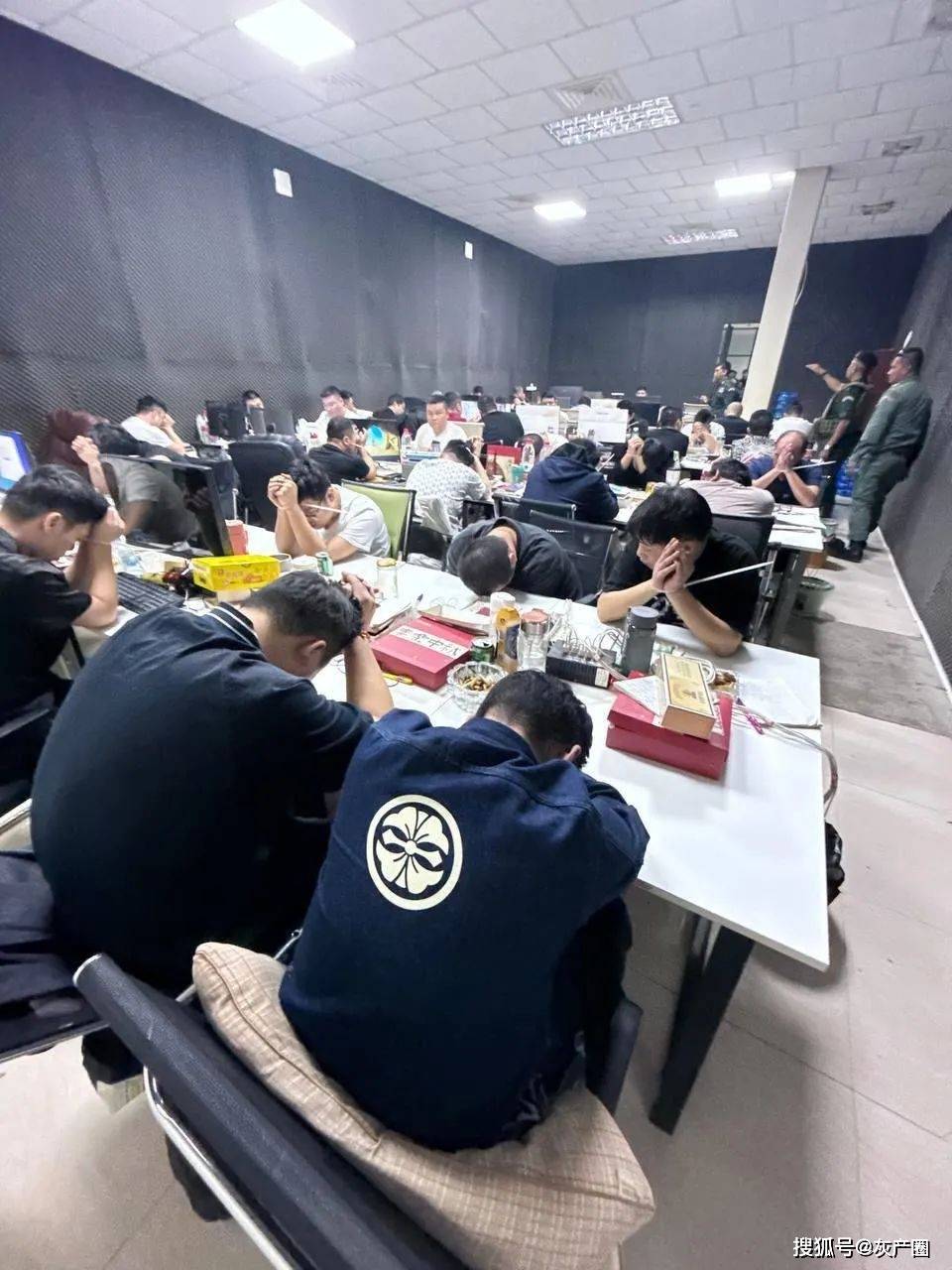 柬埔寨警方缉毒行动遭遇持枪反击 一名警察中弹身亡