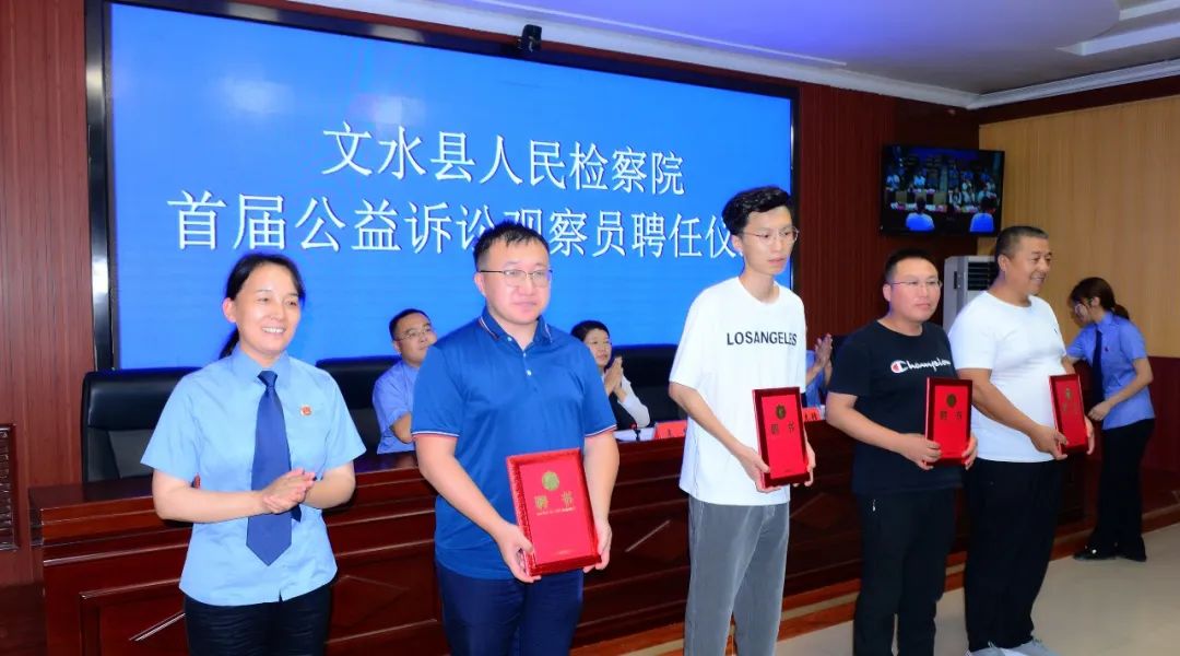 中国银行:卓成文因工作变动辞任,聘任刘承钢为董事会秘书、公司秘书