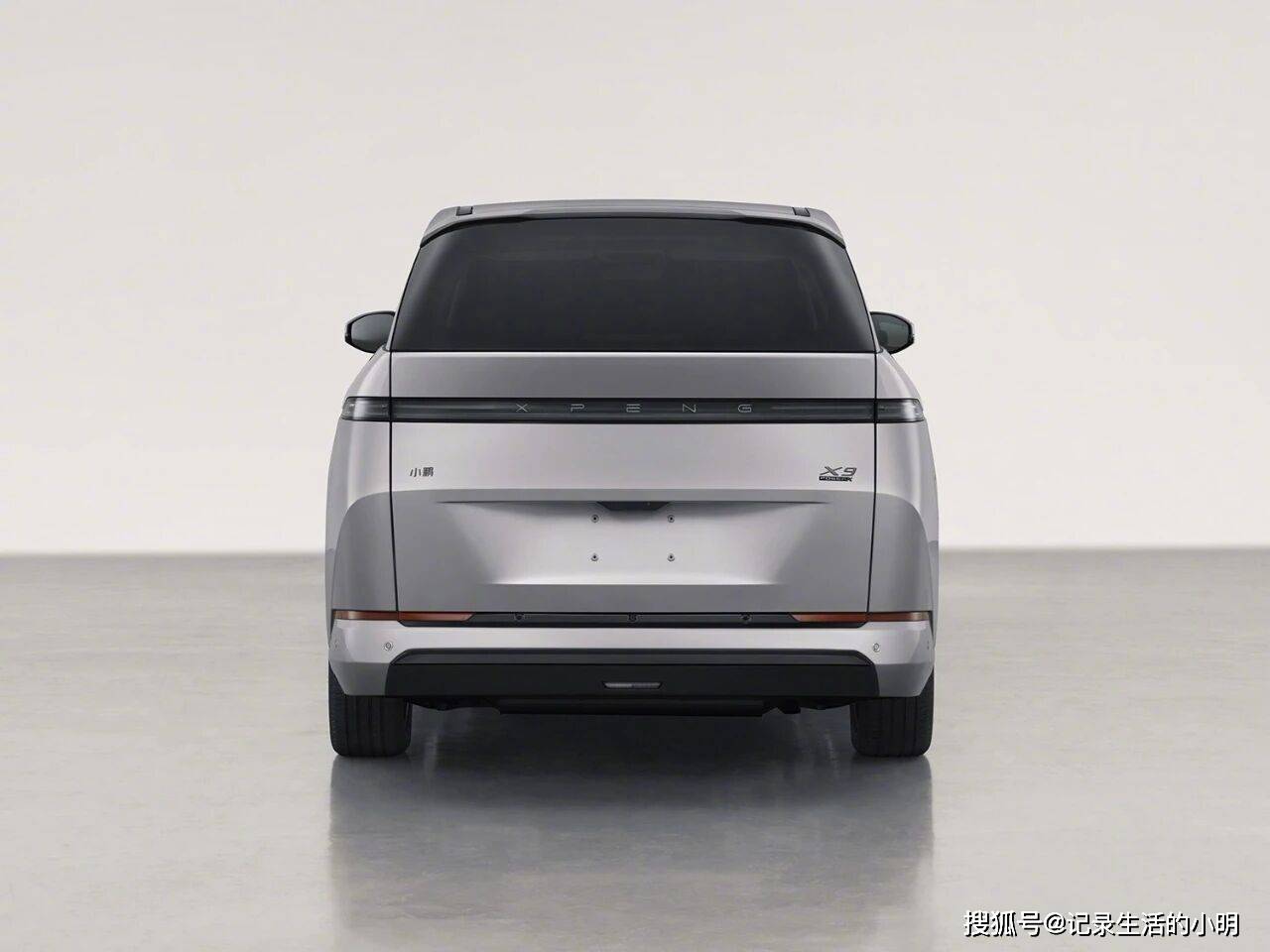 增程车越造越多，但销量“涨不动了” 极狐、小鹏等还有机会吗？