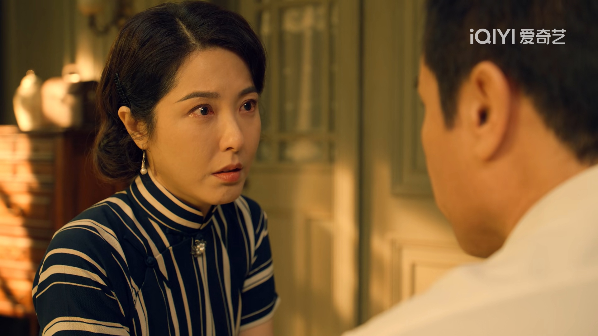 爱奇艺向教师和学生开放《沉默的荣耀》免费观剧