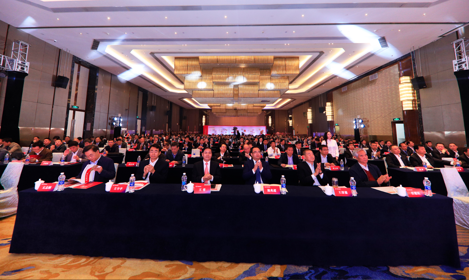 多家中小银行实施增资扩股