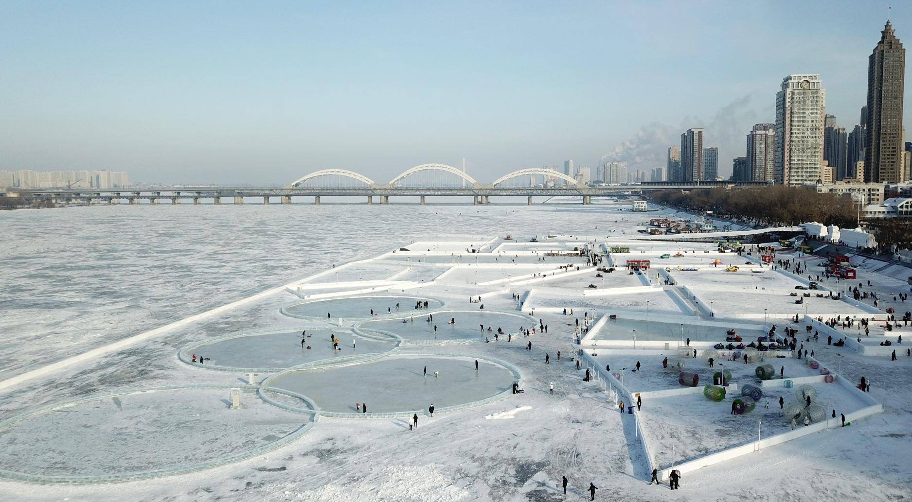 不止于冰雪:哈尔滨新冰雪季推出十大主题线路与数百场活动