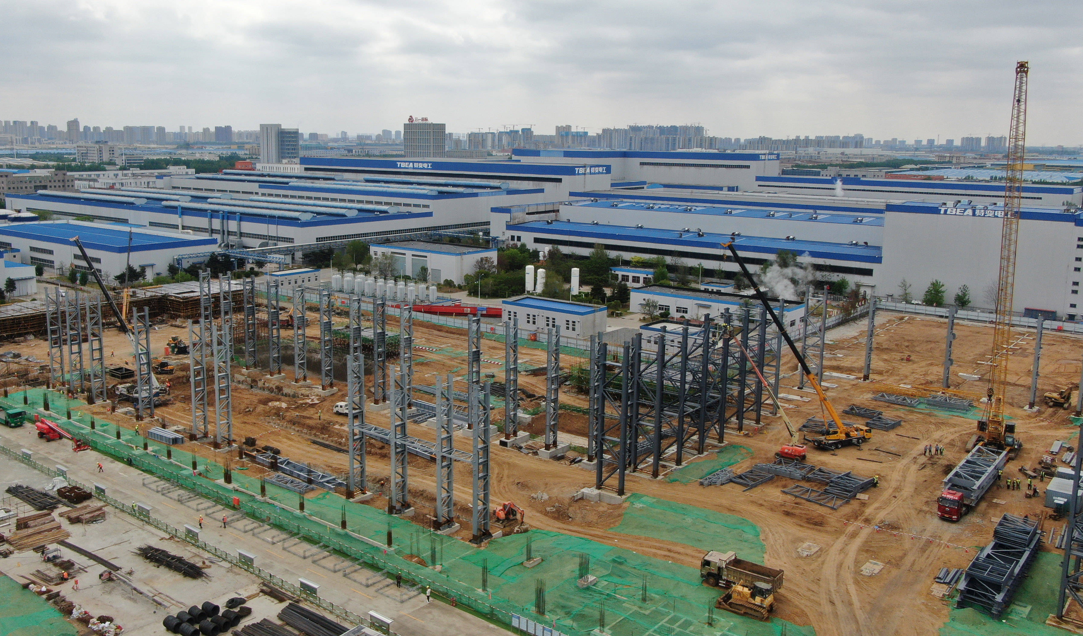 国家发展改革委：支持更多民间投资项目 发行基础设施REITs