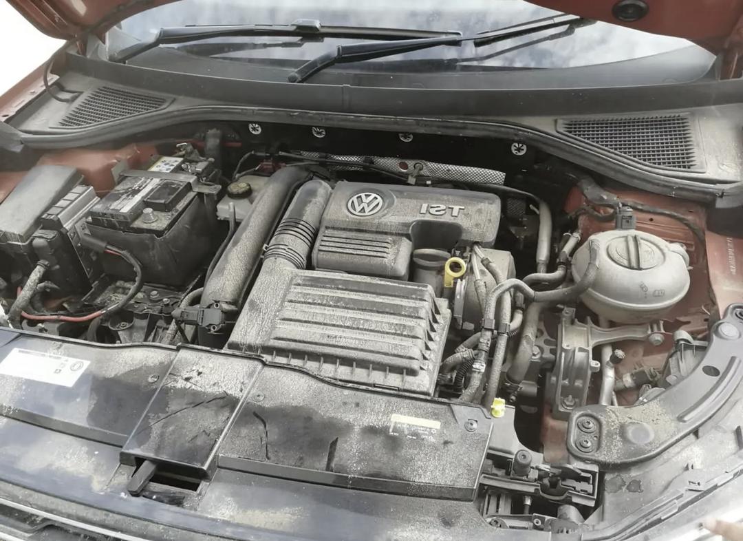 人保车险 品牌优势——快速了解燃油汽车车险,人保护你周全_2025-2030年中国AI+智慧农业行业投资机遇与挑战评估