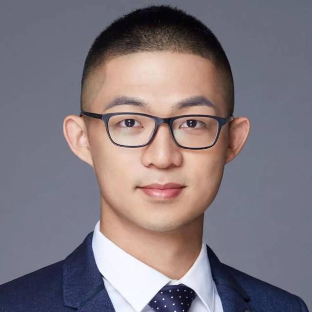 防御注重均衡 基金经理透底年末投资方向