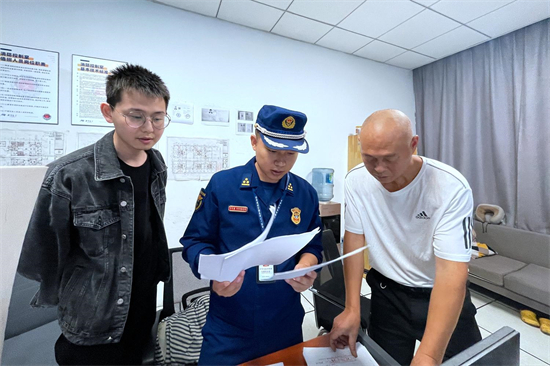 景林资产捐赠1000万港元支援香港火灾救援及后续工作