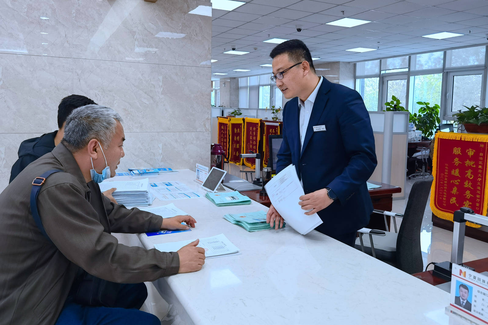 海南实现船舶证书文书“一件事一次办” 服务自贸港航运业