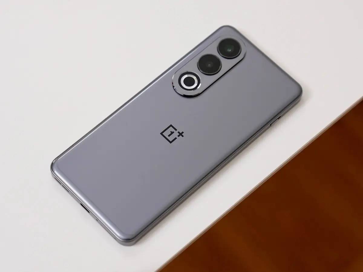 “AI部长”是噱头还是先锋？