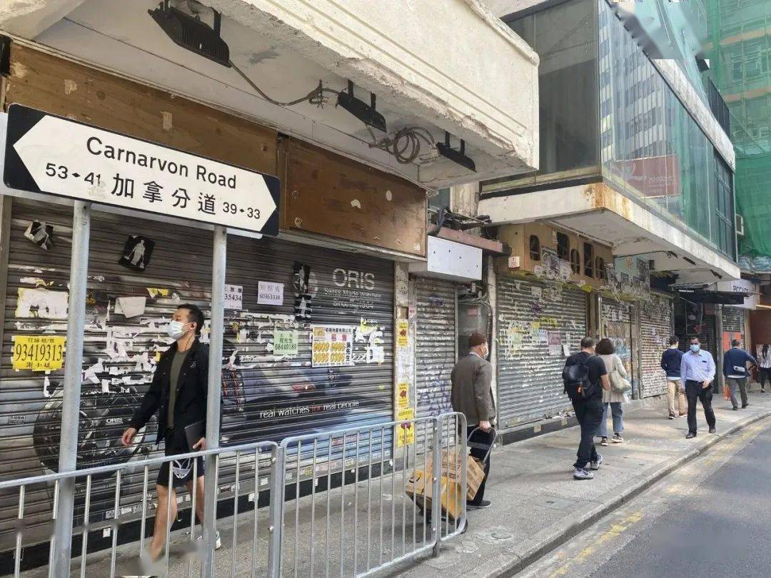 海南封关第一天，他在村里数起了外国游客